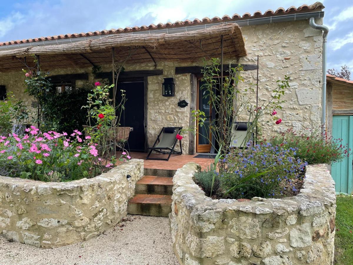 Chez Brunet Chambres D'Hotes Et Gite Lagraulet-du-Gers エクステリア 写真