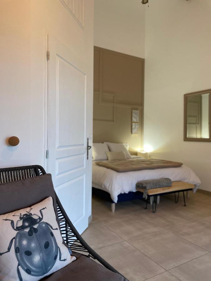 Chez Brunet Chambres D'Hotes Et Gite Lagraulet-du-Gers エクステリア 写真
